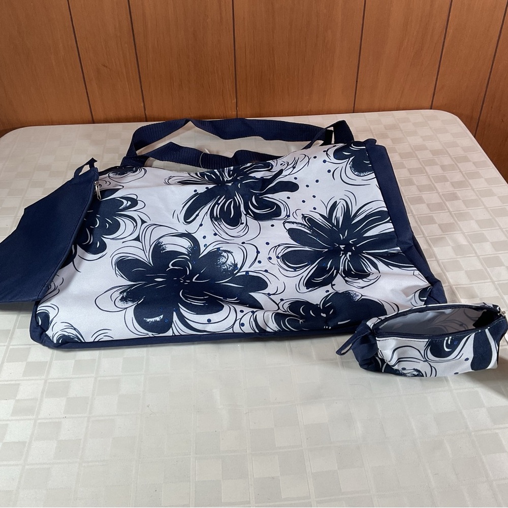 New 2 piece big blue & white bag